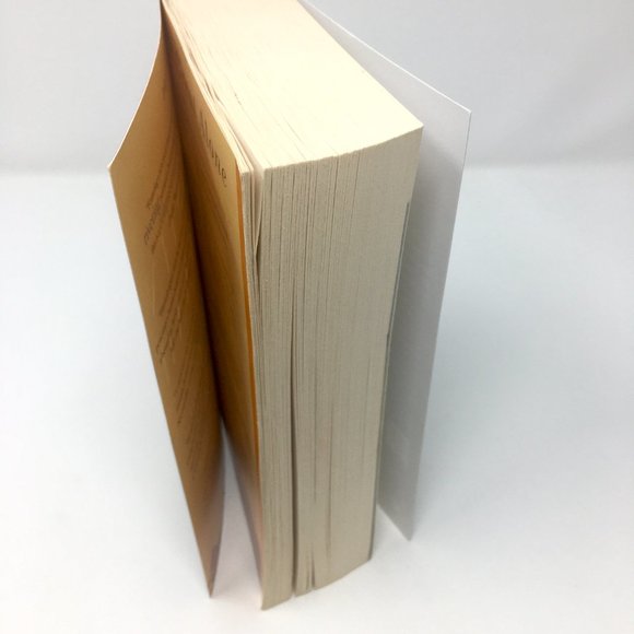 The Great Alone by Kristin Hannah Paperback Book - Picture 5 of 8